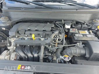 2021 Hyundai Venue SEL – miniatura 15
