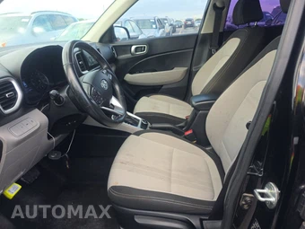 2021 Hyundai Venue SEL – miniatura 7