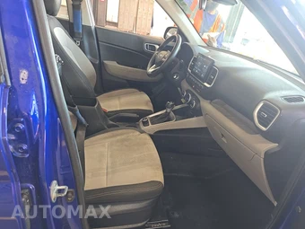 2021 Hyundai Venue SEL – miniatura 8