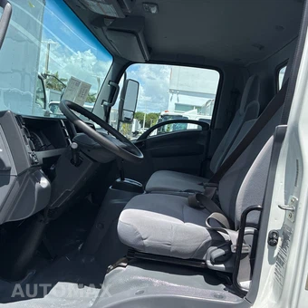 2021 Isuzu NQR Base - miniatura 16