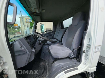 2021 Isuzu NQR Base Low Tilt – miniatura 6
