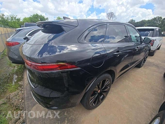 2021 Jaguar F-PACE S – miniatura 3