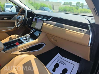 2021 Jaguar F-PACE S – miniatura 16