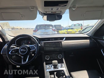 2021 Jaguar F-PACE S – miniatura 11