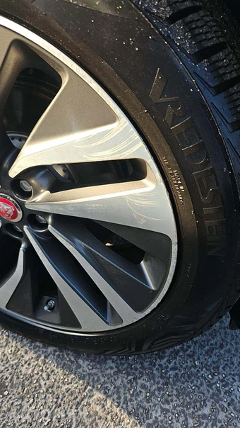 2021 Jaguar F-PACE S – miniatura 21