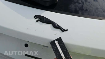 2021 Jaguar F-PACE S – miniatura 27