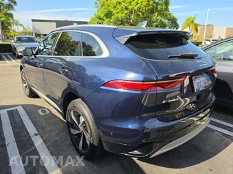 2021 Jaguar F-PACE S – miniatura 2