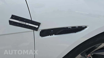 2021 Jaguar F-PACE S – miniatura 49