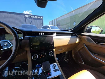2021 Jaguar F-PACE S – miniatura 10