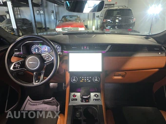 2021 Jaguar F-PACE SVR – miniatura 11