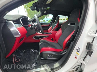 2021 Jaguar F-PACE SVR – miniatura 6
