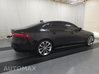 2021 Jaguar XF R-Dynamic SE - miniatura 4