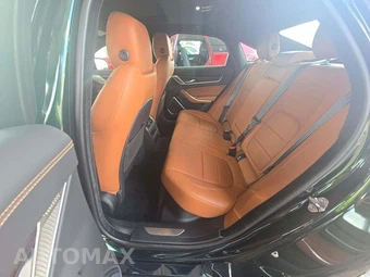 2021 Jaguar XF R-Dynamic SE – miniatura 13