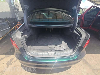 2021 Jaguar XF R-Dynamic SE – miniatura 14