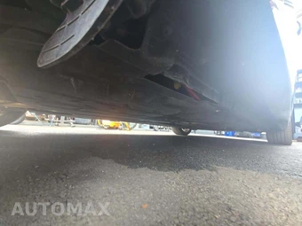2021 Jaguar XF R-Dynamic SE – miniatura 17