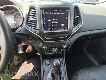 2021 Jeep Cherokee Altitude - miniatura 10