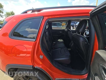 2021 Jeep Cherokee Altitude - miniatura 16