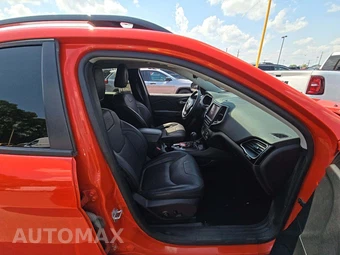 2021 Jeep Cherokee Altitude - miniatura 18