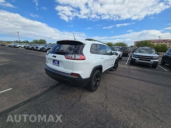 2021 Jeep Cherokee Altitude Edition - miniatura 3