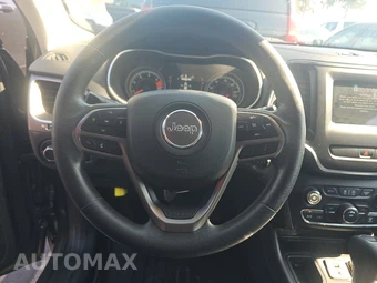2021 Jeep Cherokee Latitude - miniatura 10