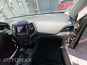 2021 Jeep Cherokee Latitude - miniatura 19