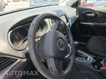 2021 Jeep Cherokee Latitude - miniatura 25