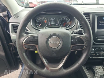2021 Jeep Cherokee Latitude - miniatura 10
