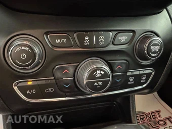 2021 Jeep Cherokee Latitude Lux - miniatura 21