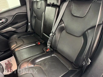 2021 Jeep Cherokee Latitude Lux - miniatura 35