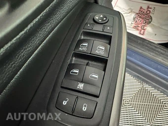 2021 Jeep Cherokee Latitude Lux - miniatura 39