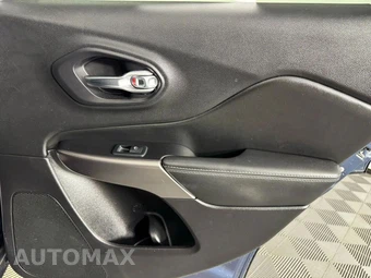 2021 Jeep Cherokee Latitude Lux - miniatura 42