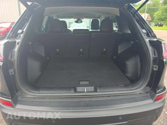 2021 Jeep Cherokee Latitude Lux - miniatura 11