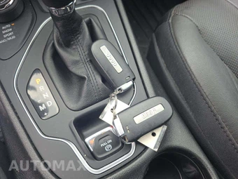 2021 Jeep Cherokee Latitude Lux - miniatura 5