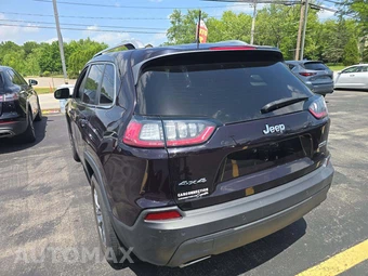 2021 Jeep Cherokee Latitude Lux - miniatura 2