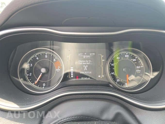 2021 Jeep Cherokee Latitude Plus - miniatura 9