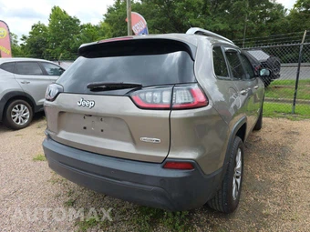 2021 Jeep Cherokee Latitude Plus - miniatura 3
