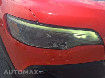 2021 Jeep Cherokee Trailhawk - miniatura 21