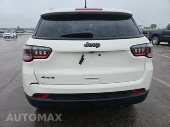 2021 Jeep Compass 80th Special Edition – miniatura 5