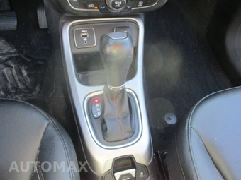 2021 Jeep Compass Latitude - miniatura 17