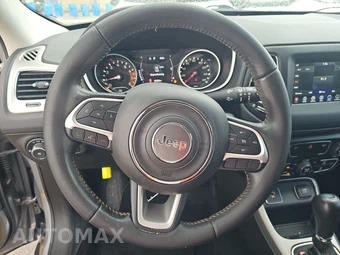 2021 Jeep Compass Latitude - miniatura 10