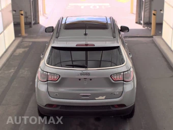 2021 Jeep Compass Latitude - miniatura 5