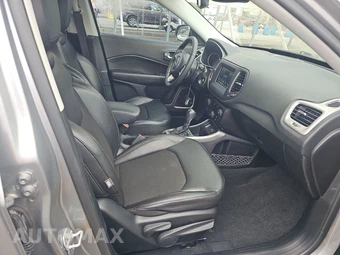 2021 Jeep Compass Latitude - miniatura 8