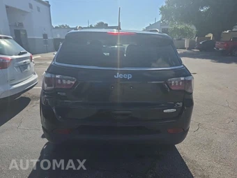 2021 Jeep Compass Latitude - miniatura 5