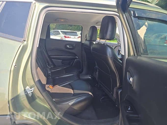 2021 Jeep Compass Latitude - miniatura 12