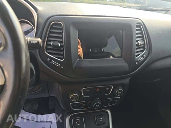 2021 Jeep Compass Latitude - miniatura 7