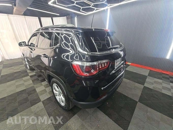 2021 Jeep Compass Latitude – miniatura 2