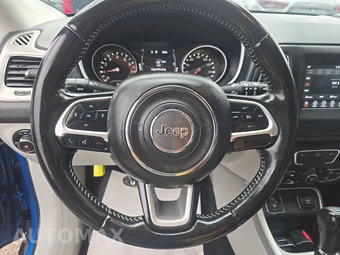 2021 Jeep Compass Latitude - miniatura 10