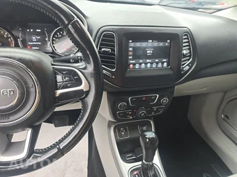 2021 Jeep Compass Latitude - miniatura 11