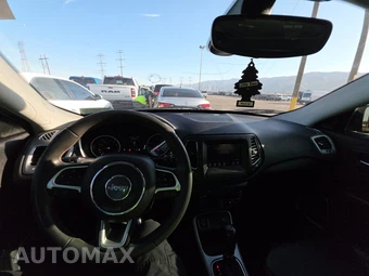 2021 Jeep Compass Latitude – miniatura 11