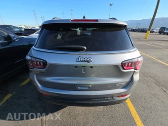 2021 Jeep Compass Latitude – miniatura 5